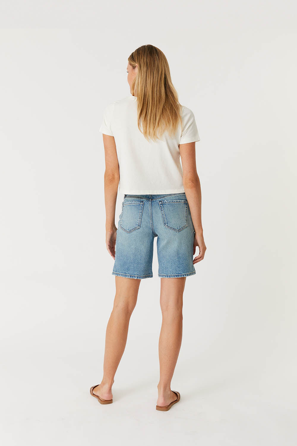 Kaia Boyfriend Short