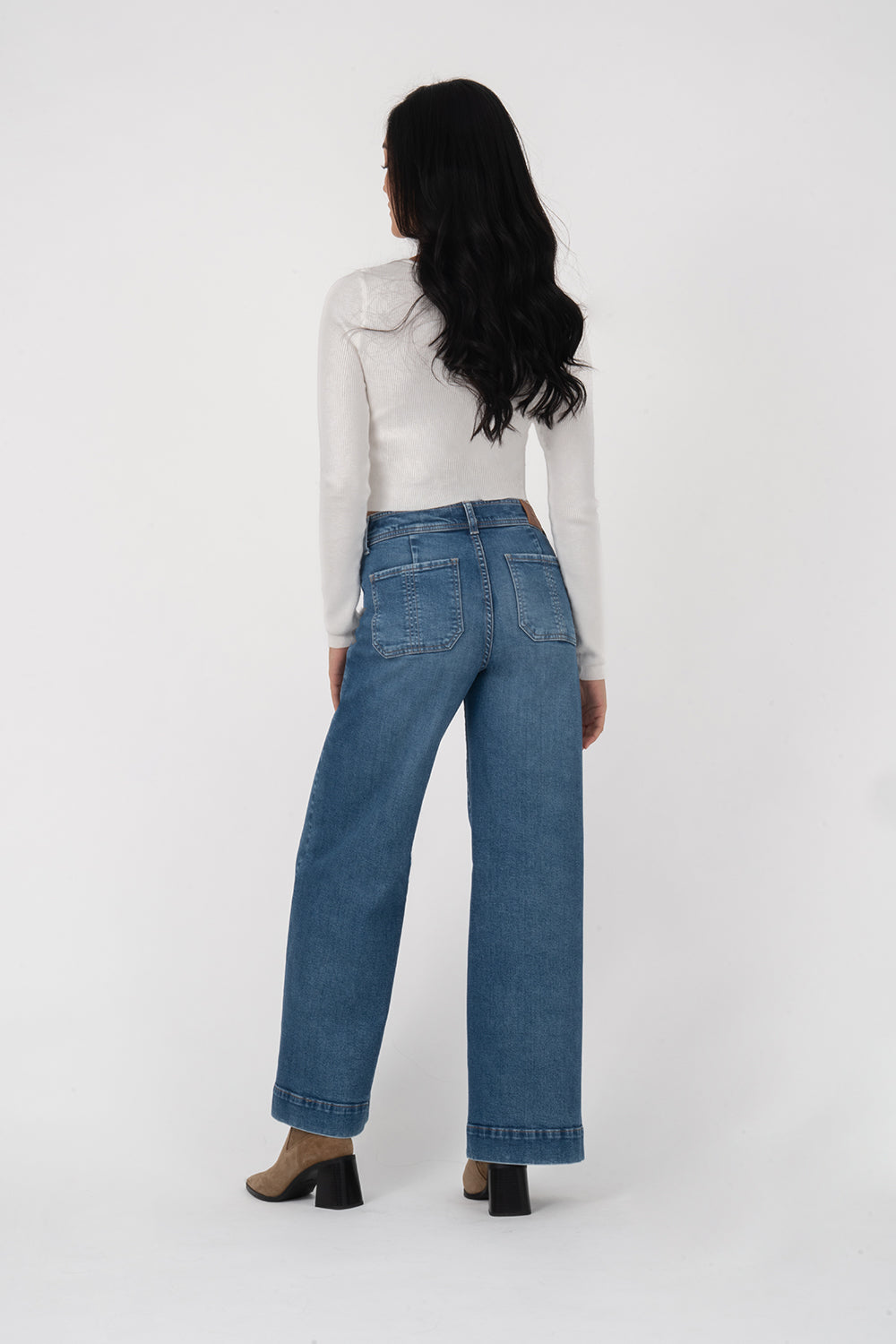 Camille Exposed Button Wide Leg – level99jeans