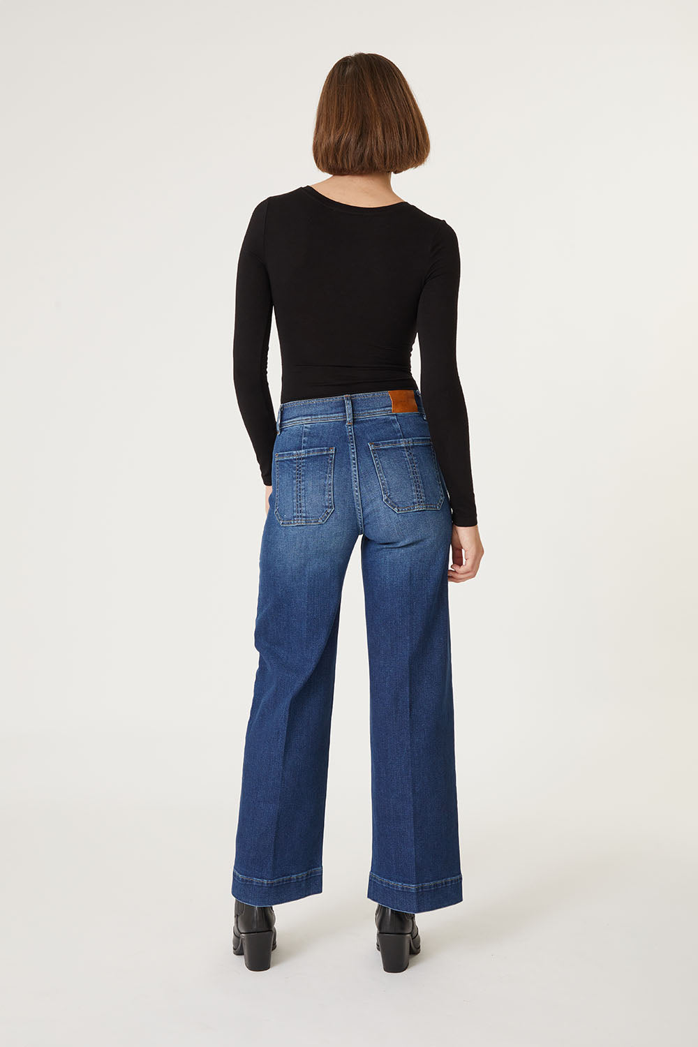 Camille Exposed Button Wide Leg