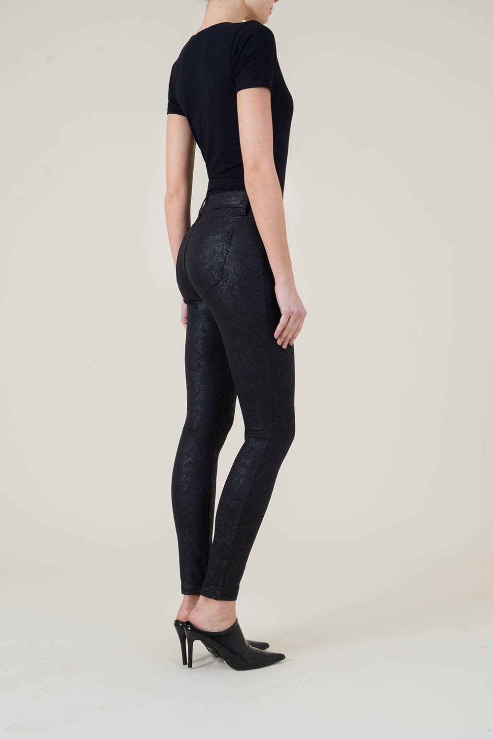 Level 99 Jeans | Janice Mid-Rise Jegging – level99jeans